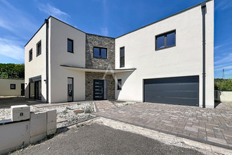 Ma-Cabane - Vente Maison NEUFCHEF, 140 m²
