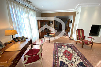 Ma-Cabane - Vente Maison NEUVIC, 282 m²