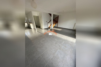 Ma-Cabane - Vente Maison Neuville-en-Ferrain, 93 m²