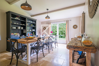 Ma-Cabane - Vente Maison Neuvy-le-Roi, 580 m²