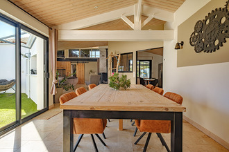 Ma-Cabane - Vente Maison NIEUL-SUR-MER, 196 m²