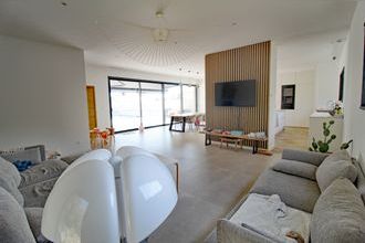 Ma-Cabane - Vente Maison Nîmes, 230 m²