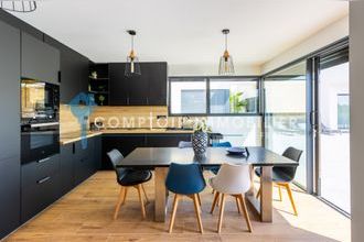 Ma-Cabane - Vente Maison Nîmes, 303 m²