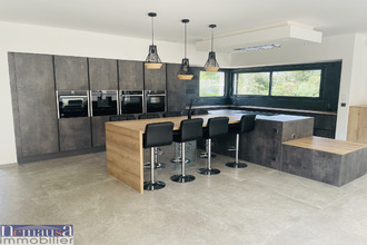 Ma-Cabane - Vente Maison Nîmes, 338 m²