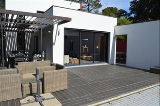 Ma-Cabane - Vente Maison Nîmes, 287 m²
