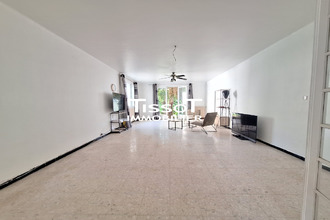 Ma-Cabane - Vente Maison Nîmes, 292 m²