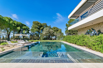 Ma-Cabane - Vente Maison NIMES, 495 m²