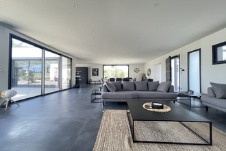 Ma-Cabane - Vente Maison Nîmes, 260 m²