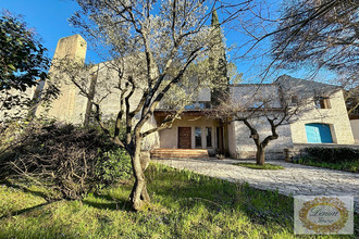 Ma-Cabane - Vente Maison Nîmes, 390 m²