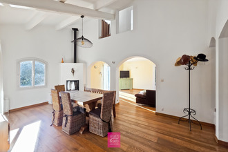 Ma-Cabane - Vente Maison NIMES, 142 m²