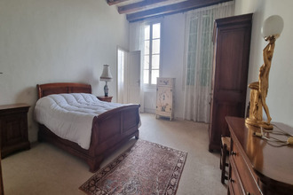 Ma-Cabane - Vente Maison NIORT, 327 m²