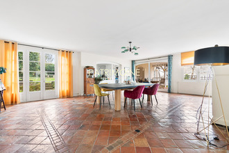 Ma-Cabane - Vente Maison NOISY-LE-ROI, 867 m²