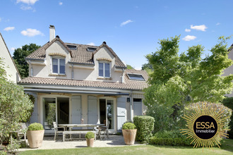 Ma-Cabane - Vente Maison Noisy-le-Roi, 161 m²