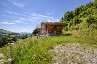 Ma-Cabane - Vente Maison NOTRE-DAME-DE-BELLECOMBE, 319 m²