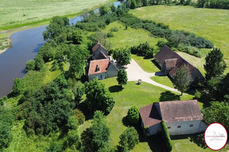 Ma-Cabane - Vente Maison NOZIERES, 266 m²