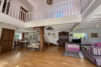 Ma-Cabane - Vente Maison Octeville-sur-Mer, 179 m²