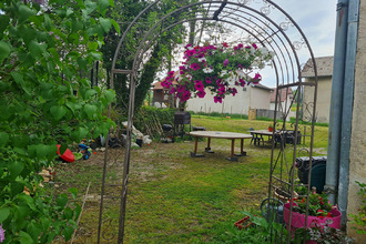 Ma-Cabane - Vente Maison ONGLIERES, 233 m²