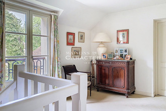 Ma-Cabane - Vente Maison CRESPIERES, 255 m²