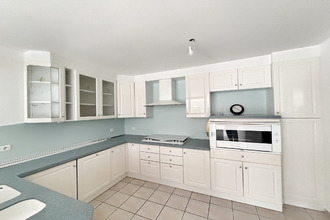 Ma-Cabane - Vente Maison Ornex, 239 m²