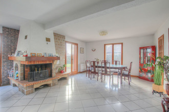 Ma-Cabane - Vente Maison Ornex, 161 m²