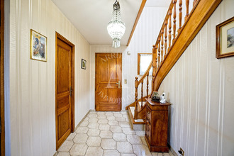 Ma-Cabane - Vente Maison Ornex, 177 m²