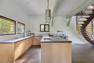 Ma-Cabane - Vente Maison Ouilly-du-Houley, 263 m²