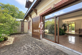 Ma-Cabane - Vente Maison Ozoir-la-Ferrière, 498 m²