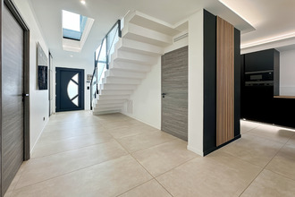 Ma-Cabane - Vente Maison Parcieux, 160 m²