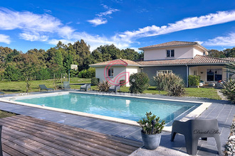 Ma-Cabane - Vente Maison PARENTIS-EN-BORN, 238 m²