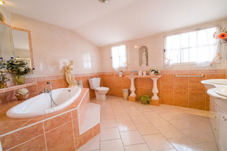Ma-Cabane - Vente Maison PARENTIS-EN-BORN, 222 m²
