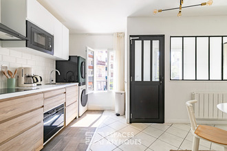 Ma-Cabane - Vente Maison PARIS 18, 88 m²