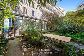 Ma-Cabane - Vente Maison PARIS 18, 208 m²