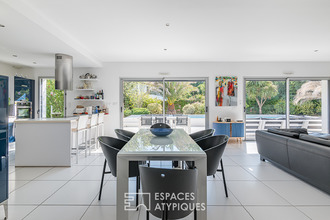 Ma-Cabane - Vente Maison PESSAC, 205 m²