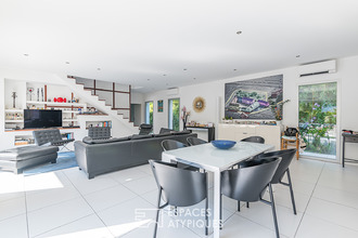 Ma-Cabane - Vente Maison PESSAC, 205 m²