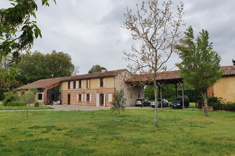 Ma-Cabane - Vente Maison PEYSSIES, 420 m²
