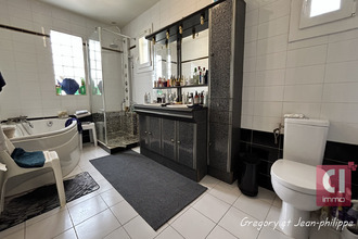 Ma-Cabane - Vente Maison PIERREFEU-DU-VAR, 217 m²