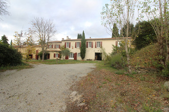 Ma-Cabane - Vente Maison Pieusse, 304 m²