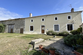 Vente Maison 79110, PIOUSSAY France