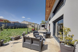 Ma-Cabane - Vente Maison Plats, 179 m²