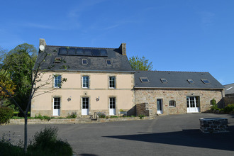 Ma-Cabane - Vente Maison PLOGONNEC, 459 m²