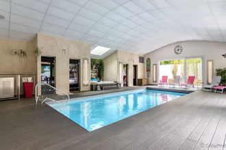 Ma-Cabane - Vente Maison Poitiers, 445 m²