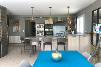 Ma-Cabane - Vente Maison POLLIONNAY, 120 m²