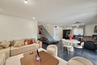 Ma-Cabane - Vente Maison Pont-de-Chéruy, 110 m²