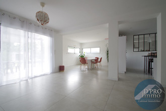 Ma-Cabane - Vente Maison PONT-SAINT-MARTIN, 171 m²