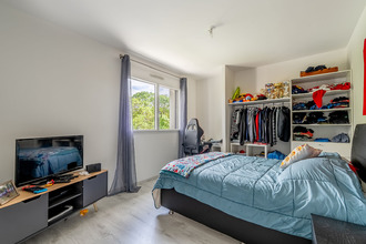 Ma-Cabane - Vente Maison PONT-SAINT-MARTIN, 171 m²