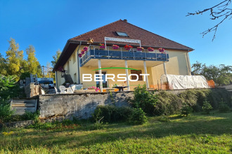 Ma-Cabane - Vente Maison PONTARLIER, 274 m²