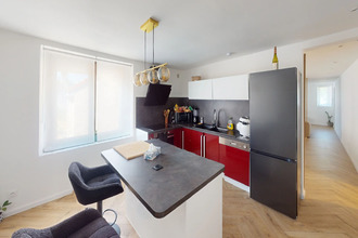 Ma-Cabane - Vente Maison POUILLEY-FRANCAIS, 202 m²