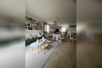 Ma-Cabane - Vente Maison POUILLEY-LES-VIGNES, 200 m²