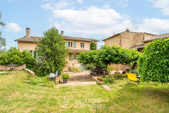 Ma-Cabane - Vente Maison POUILLY-LE-MONIAL, 140 m²