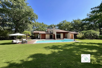 Ma-Cabane - Vente Maison Pugnac, 230 m²
